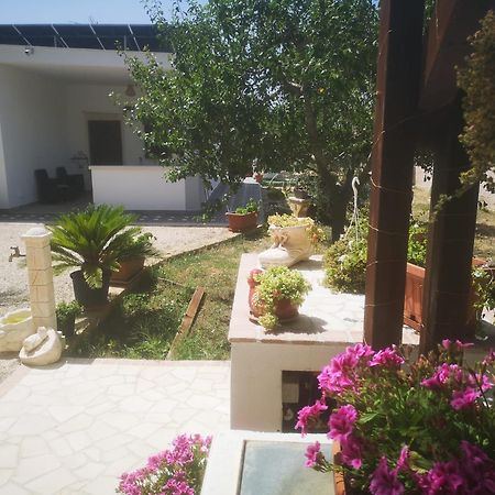 B&B Angolo Magico Parabita Exterior foto